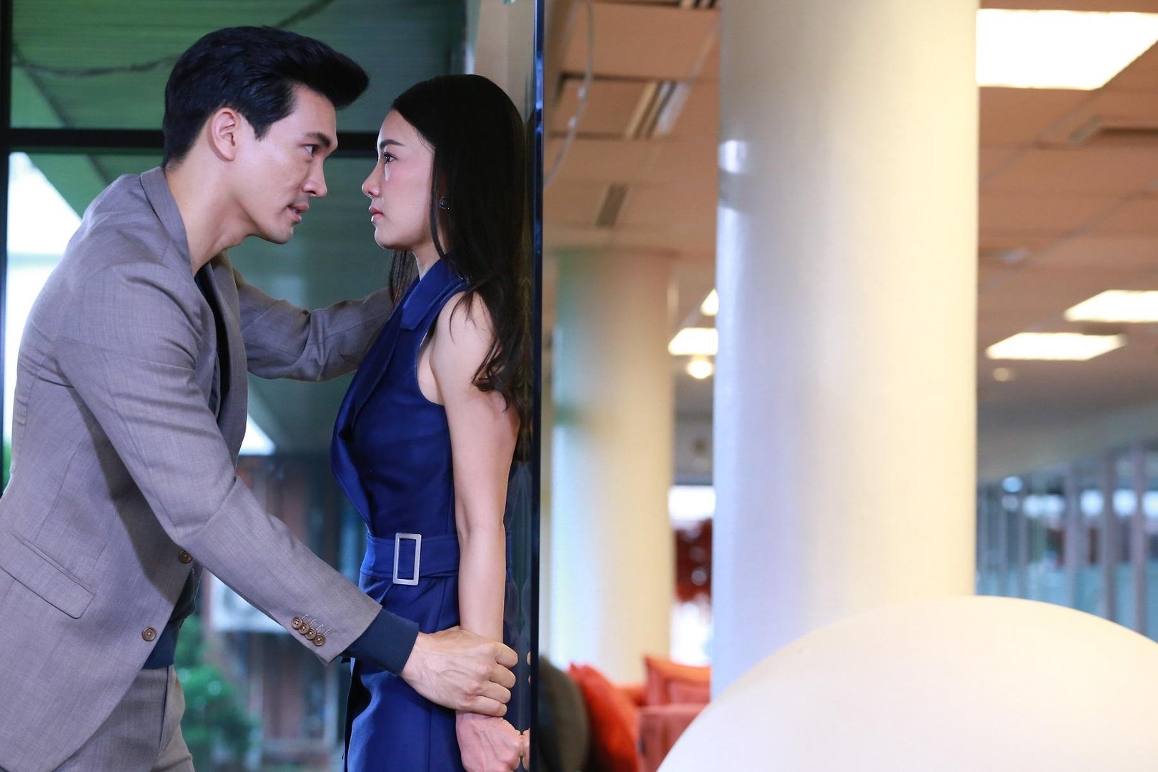 Fan ngóng chờ phim mới của hai ông - bà hoàng thể loại drama Thái