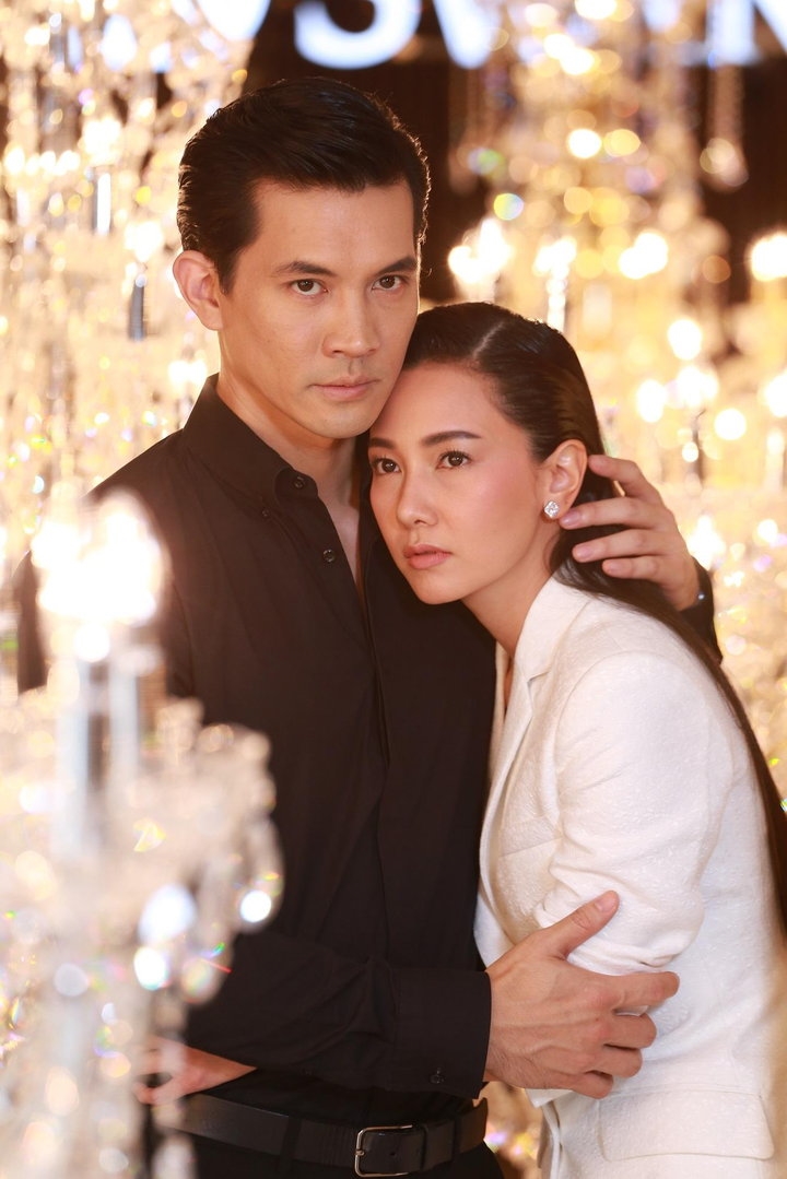 Fan ngóng chờ phim mới của hai ông - bà hoàng thể loại drama Thái