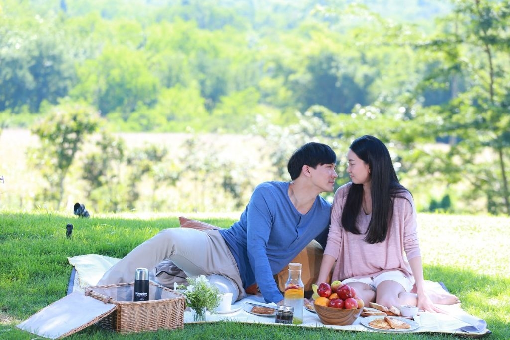 Fan ngóng chờ phim mới của hai ông - bà hoàng thể loại drama Thái
