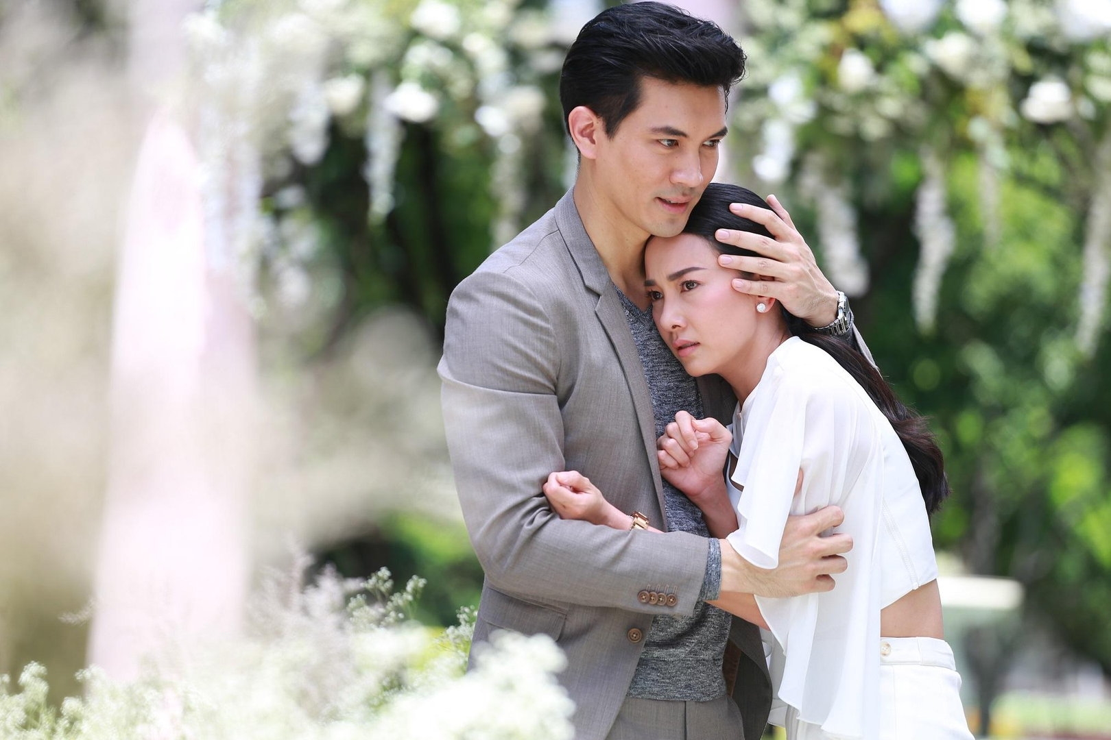 Fan ngóng chờ phim mới của hai ông - bà hoàng thể loại drama Thái