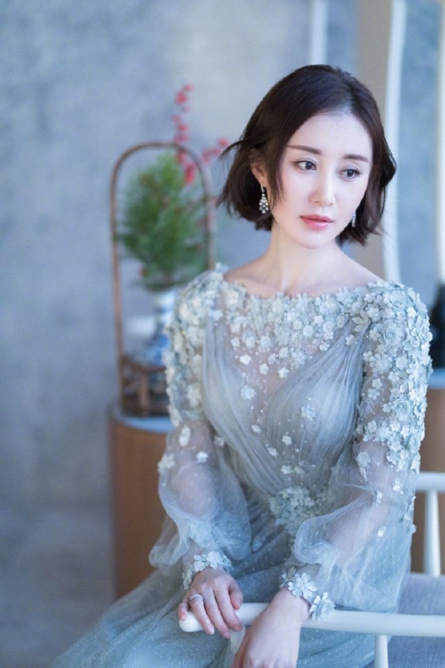 Rợp trời sao Hoa ngữ xuất hiện lộng lẫy: Cuộc đua nhan sắc tiểu hoa