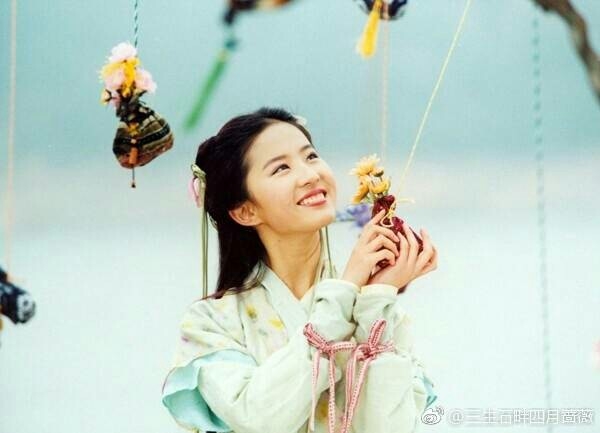 Hình tượng phù hợp nhất với mỹ nhân Hoa ngữ: Trong sáng hay gợi cảm?