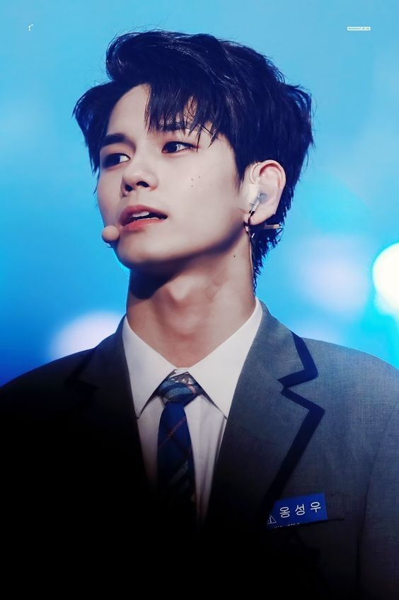 Khi idol Hàn Quốc hóa soái ca ngôn tình, ai sẽ là nhân vật phù hợp?