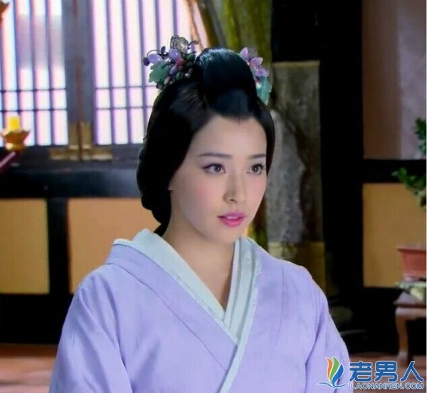 AngelaBaby khiến đàn chị và anti-fan xấu hổ vì phản hồi sau scandal