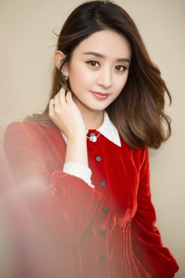 Triệu Lệ Dĩnh và những vai diễn nổi tiếng thông qua nét vẽ chibi