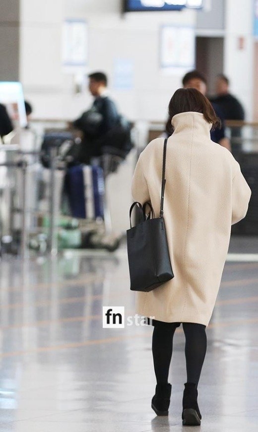 Song Hye Kyo mặt mộc tóc rối cư dân mạng Hàn vẫn khen lấy khen để