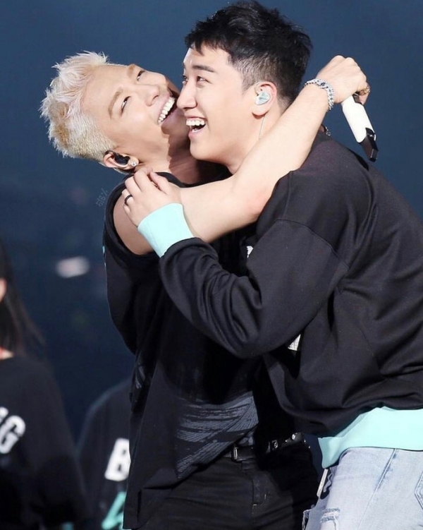 Chân dung hai cậu út bị các anh dìm hàng thê thảm nhất Kpop