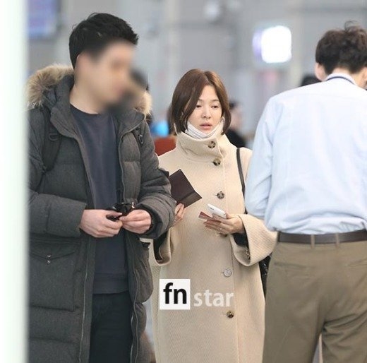 Song Hye Kyo mặt mộc tóc rối cư dân mạng Hàn vẫn khen lấy khen để
