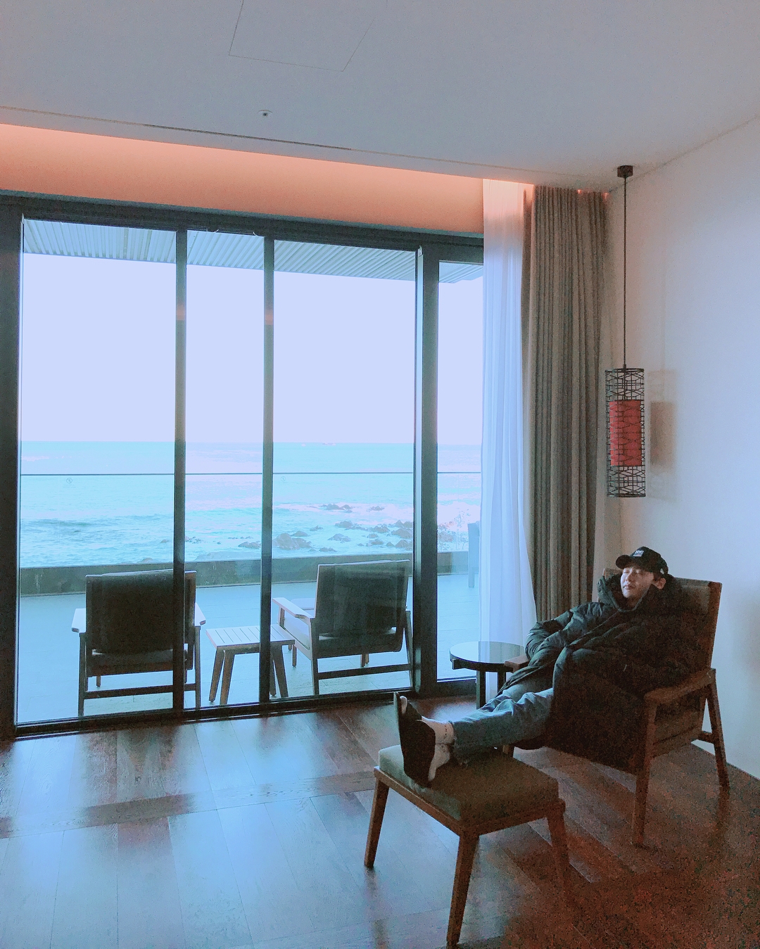 Tổng hợp tin tức sao Hàn trên trang cá nhân ngày 14/12