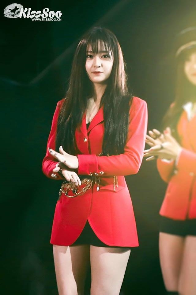 Krystal được khen khi tăng cân, mũm mĩm vào năm 2014