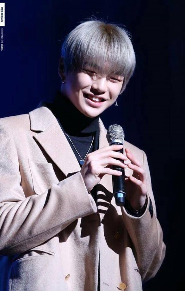 Kang Daniel và cái giá phải trả cho danh hiệu “center quốc dân”