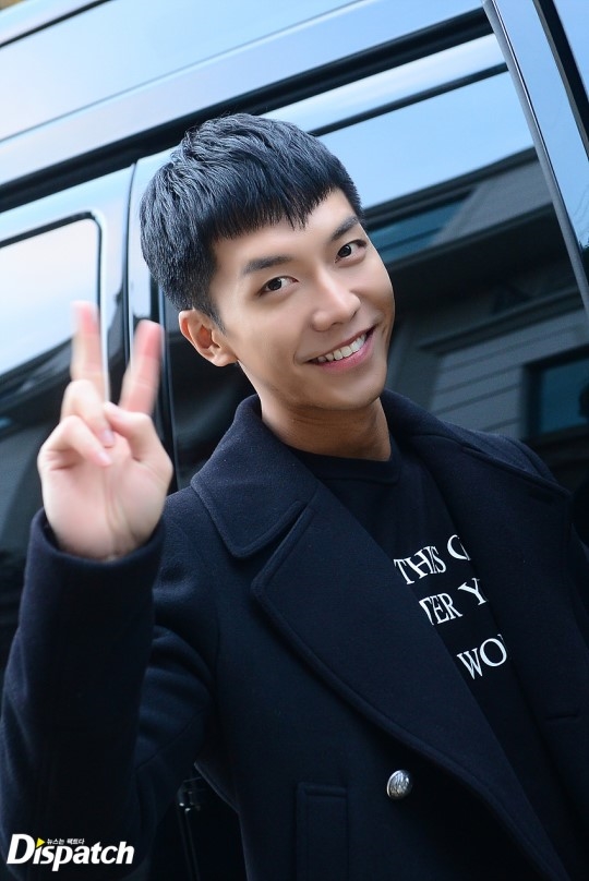 Lee Seung Gi - Oh Yeon Seo tình bể bình trong poster mới của 'Hwayugi'