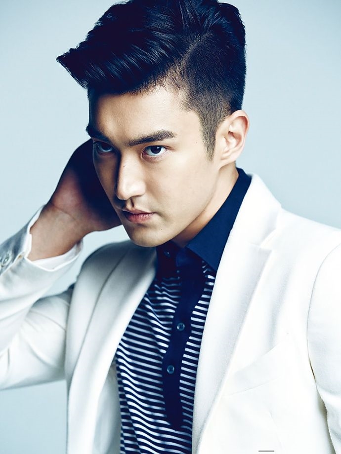 Những nam thần Kpop sở hữu vẻ ngoài chuẩn men