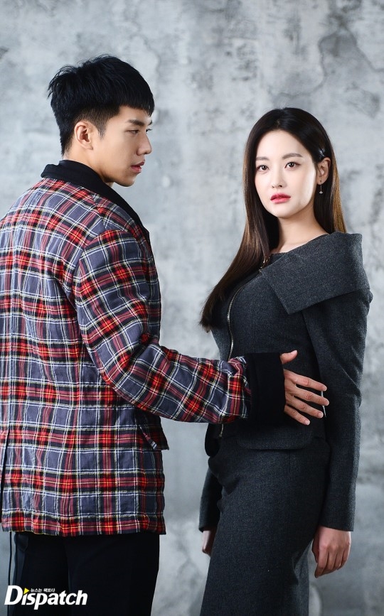 Lee Seung Gi - Oh Yeon Seo tình bể bình trong poster mới của 'Hwayugi'