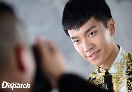 Lee Seung Gi - Oh Yeon Seo tình bể bình trong poster mới của 'Hwayugi'