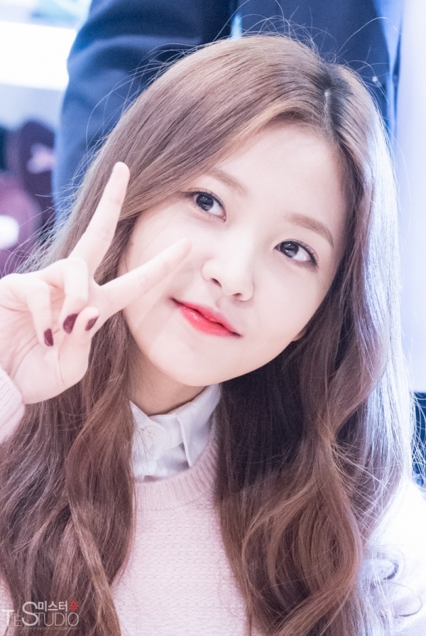 Netizen chỉ tốn vài giây, Idol phải dùng cả thanh xuân để đánh đổi