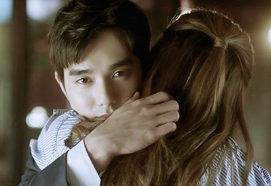 MV Kpop nào vinh dự có diễn viên hạng A tham gia diễn xuất?