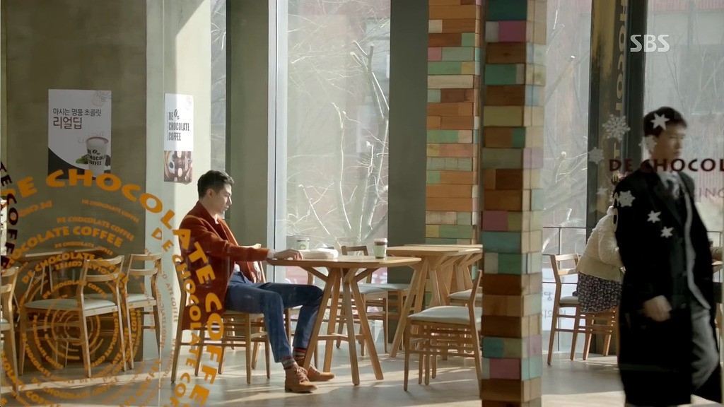 Những đôi chân dài miên man của mỹ nam xứ Hàn