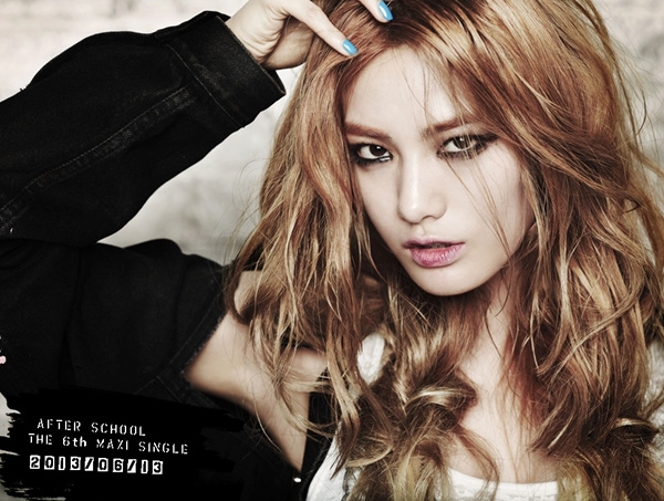 Idol nữ Kpop đẹp như giá Tây khi trang điểm sắc sảo