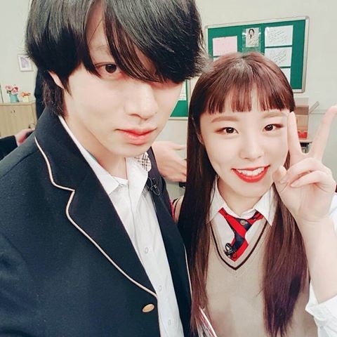 Heechul và hội những cô nàng xinh đẹp trong Kpop