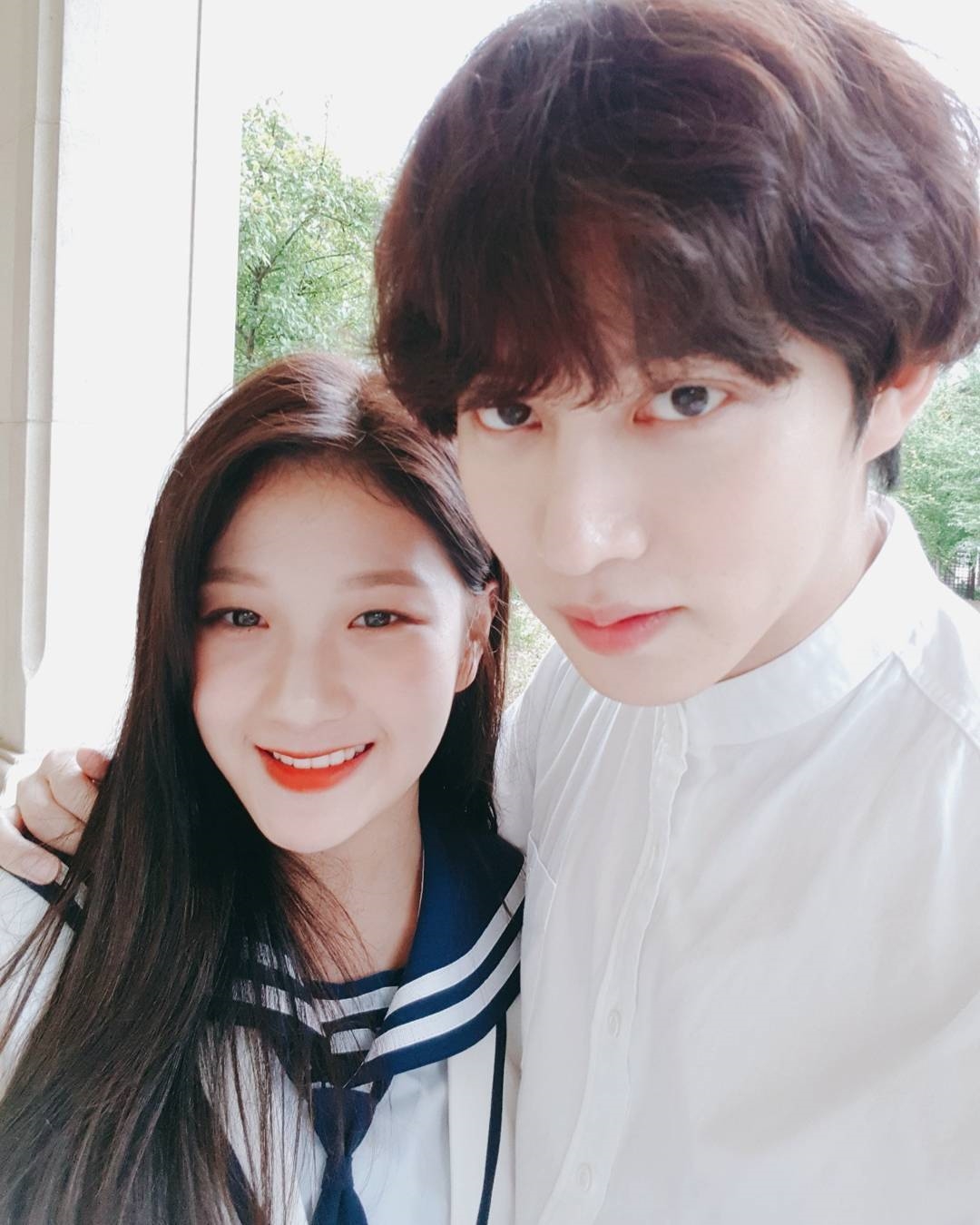 Heechul và hội những cô nàng xinh đẹp trong Kpop