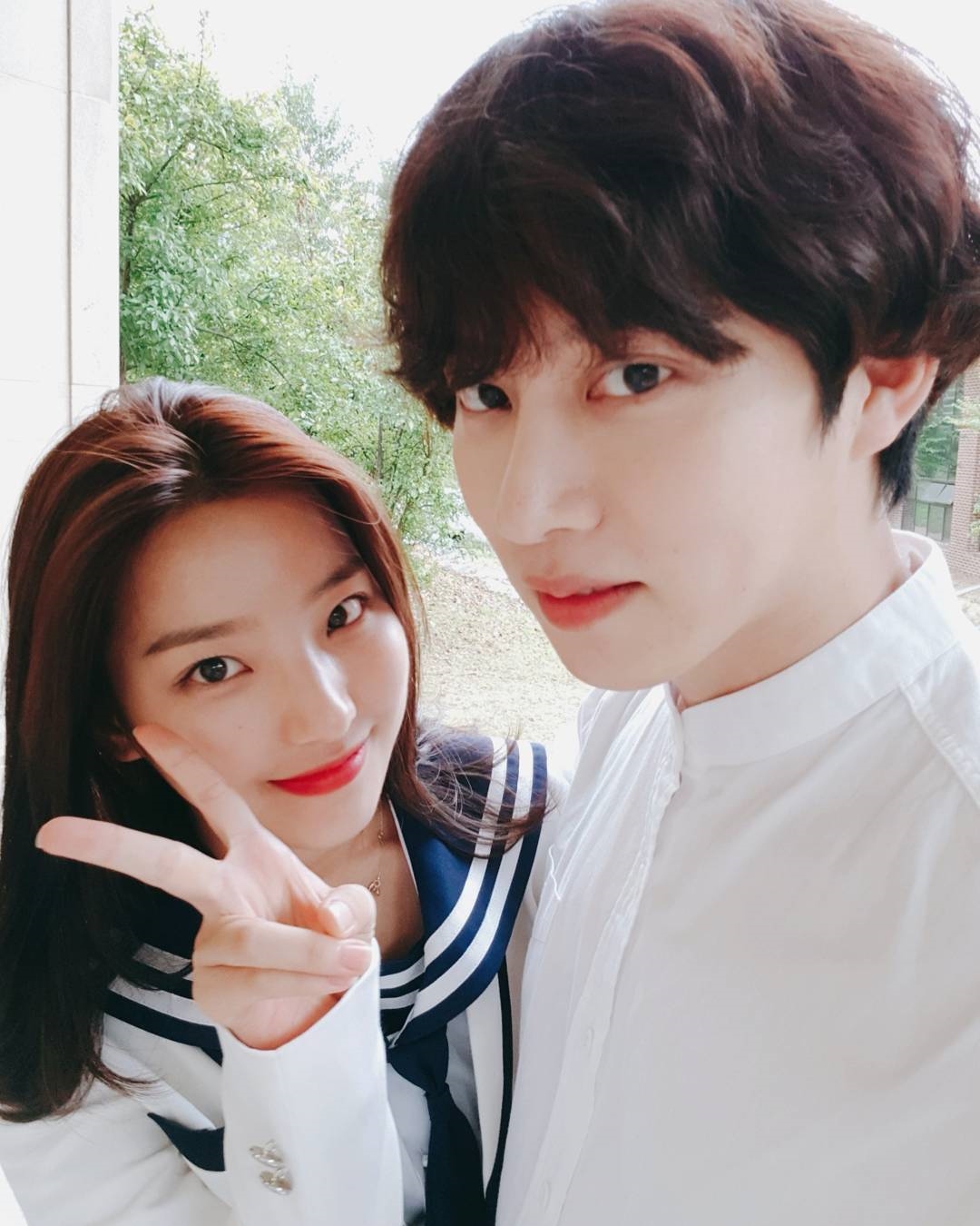 Heechul và hội những cô nàng xinh đẹp trong Kpop