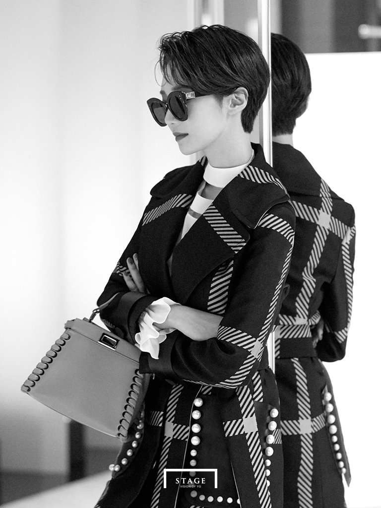 Nữ thần khí chất Go Jun Hee lại làm chao đảo với bộ ảnh đẹp nao lòng
