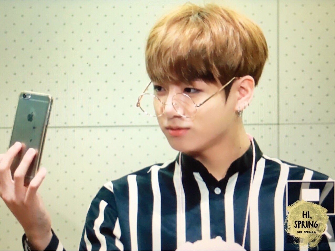 Đẳng cấp nhan sắc của loạt idol không cần chỉnh ảnh vẫn đẹp như tiên