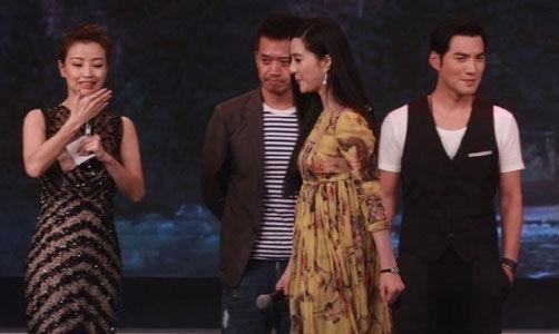 Phản ứng của sao Hoa ngữ khi “đụng độ” tình cũ