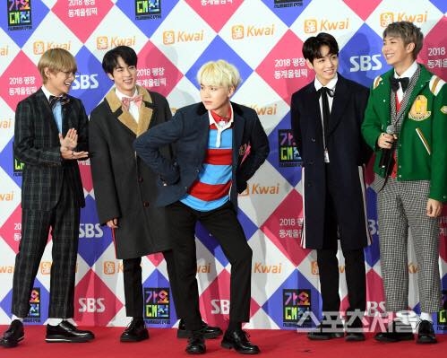 Thì ra đây là lý do BTS Suga làm “lố” tại thảm đỏ SBS Gayo Daejun
