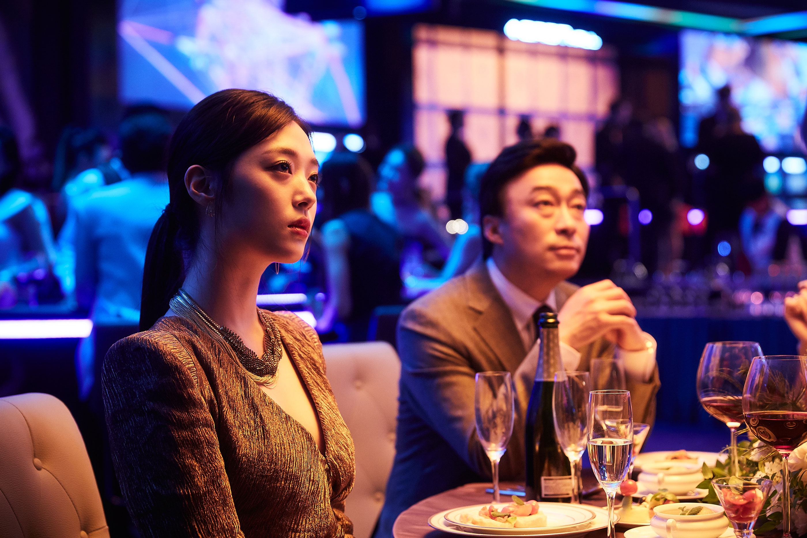 Điểm mặt 8 scandal khiến làng phim Hàn bị "tẩy chay" trong 2017