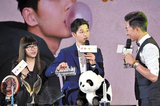 Song Joong Ki trở thành "con cưng" khi đến Trung Quốc