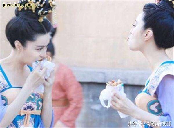 Bất ngờ với loạt ảnh hậu trường ít ai biết của dàn mỹ nhân Hoa ngữ