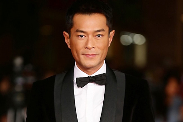 Những ngôi sao chăm chỉ làm từ thiện nhất showbiz Hoa ngữ