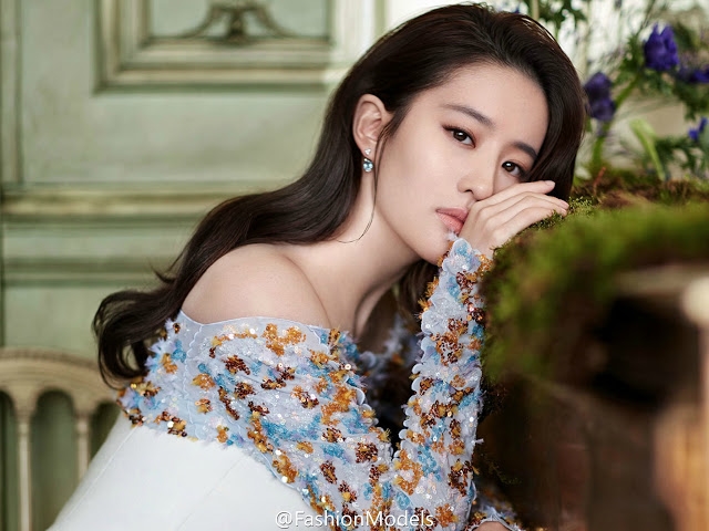 10 ngôi sao Hoa ngữ nhưng không mang quốc tịch Trung Quốc