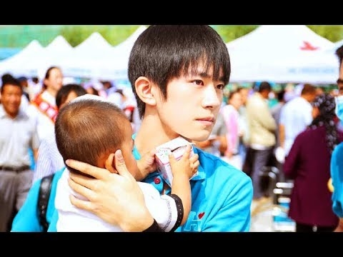 Những ngôi sao chăm chỉ làm từ thiện nhất showbiz Hoa ngữ