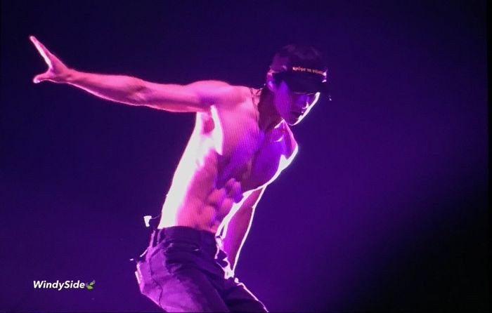 Body chuẩn của các nam thần Kpop qua loạt ảnh chưa qua chỉnh