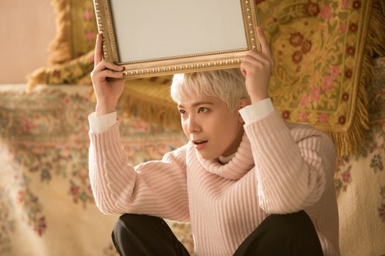 Loạt ảnh đáng yêu vô đối của Lee Hong Ki trong hậu trường 'Hoa Du Ký'