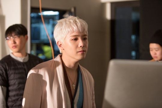 Loạt ảnh đáng yêu vô đối của Lee Hong Ki trong hậu trường 'Hoa Du Ký'