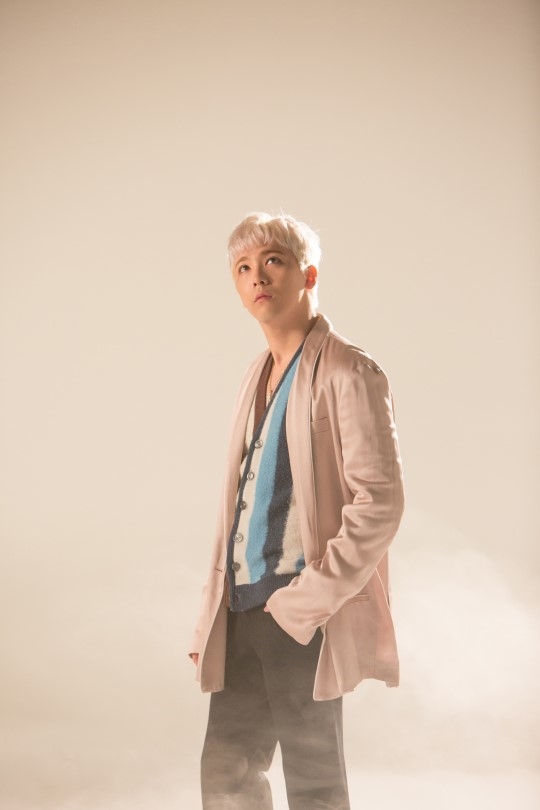 Loạt ảnh đáng yêu vô đối của Lee Hong Ki trong hậu trường 'Hoa Du Ký'