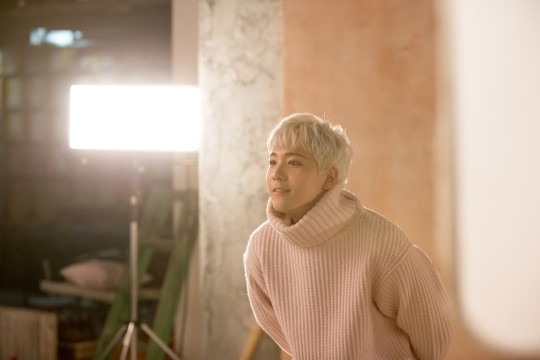 Loạt ảnh đáng yêu vô đối của Lee Hong Ki trong hậu trường 'Hoa Du Ký'