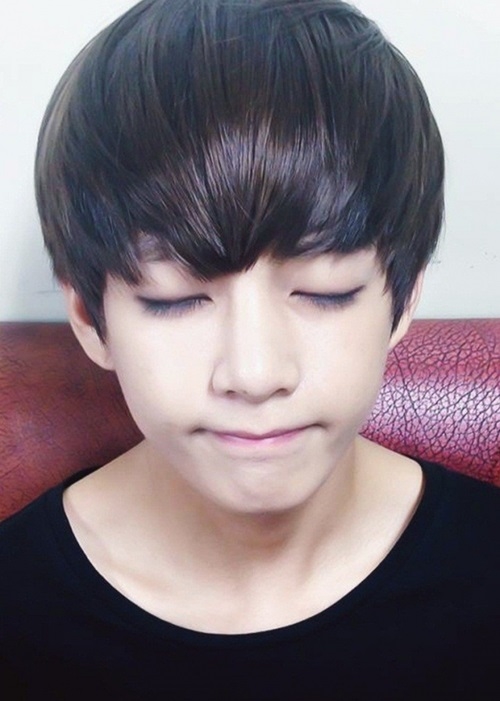 V (BTS) xứng đáng là chàng trai đẹp nhất thế giới