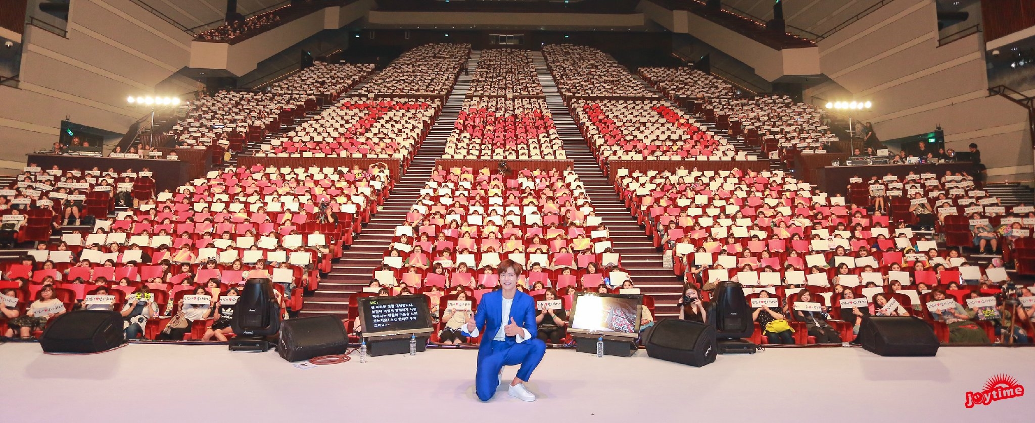 Top 11 sao Hàn đạt doanh thu bán vé fan meeting cao nhất tại Đài Loan