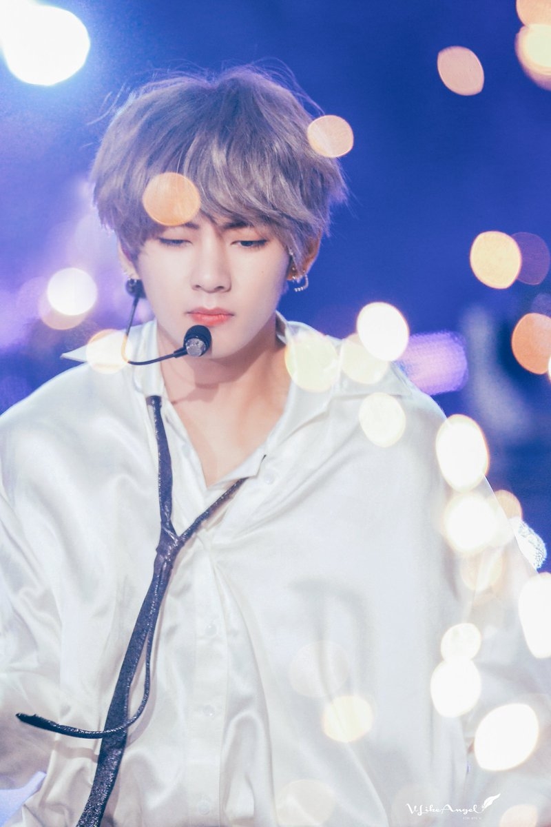 V (BTS) xứng đáng là chàng trai đẹp nhất thế giới