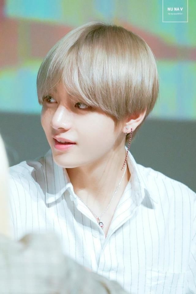 V (BTS) xứng đáng là chàng trai đẹp nhất thế giới
