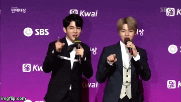 Seong Woo mắc lội nghiêm trọng, Kang Daniel lập tức ứng cứu