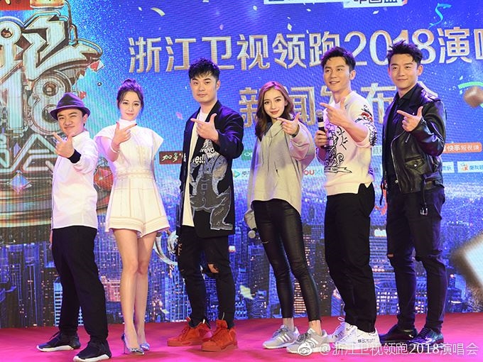 Mặc tin đồn tan rã, dàn Keep Running hội tụ trong concert cuối năm