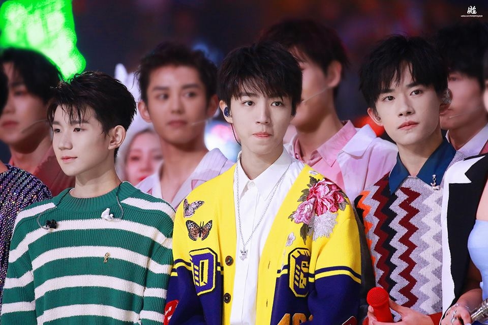 Cùng ngắm 3 chàng trai TFBoys đầy trưởng thành trong đêm hội vừa qua