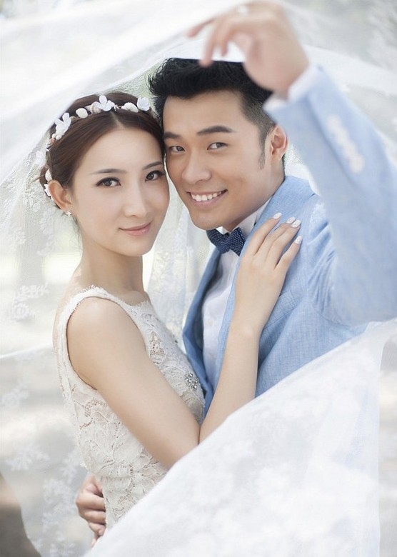 Những scandal 'đi đêm' với người khác của các sao Hoa ngữ