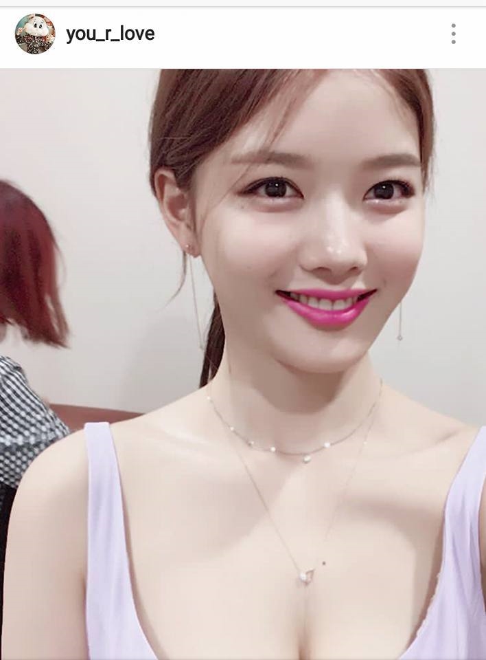 Sửng sốt trước nhan sắc xinh đẹp, quyến rũ của Kim Yoo Jung